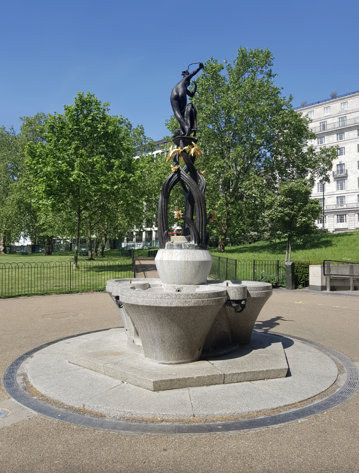 Constance Fund fountain of Diana - London SW1A 1RN